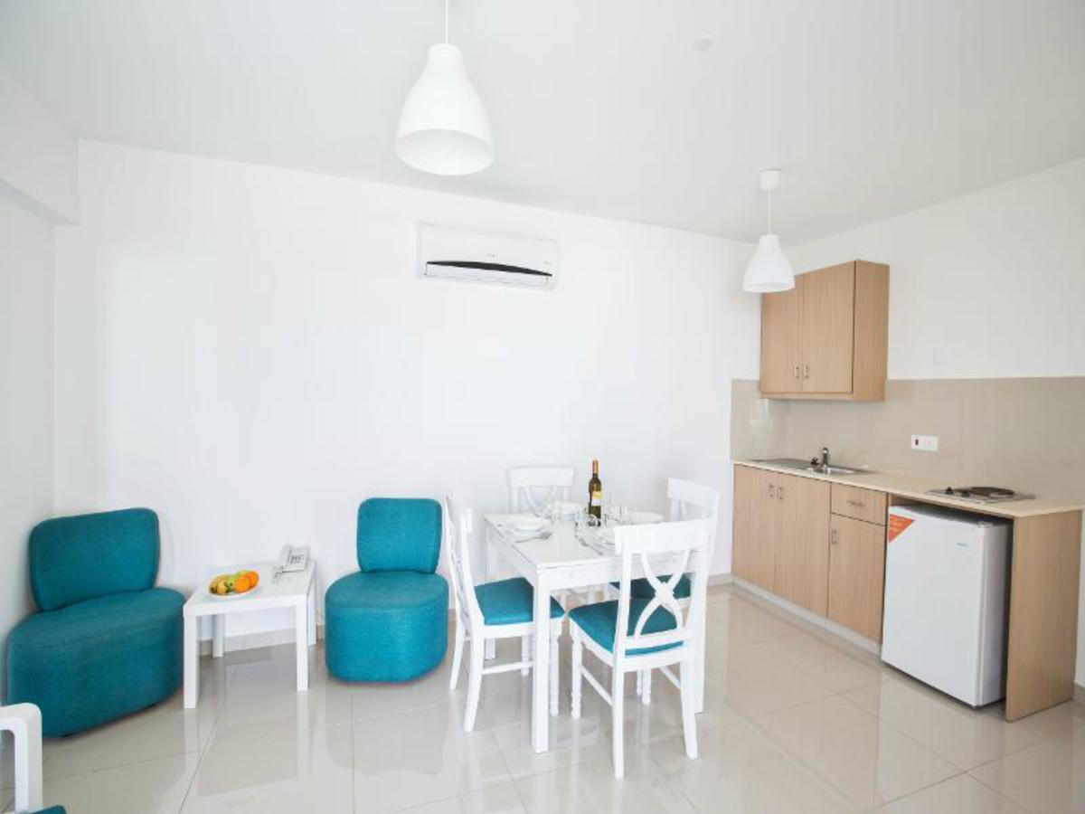 Tsokkos Holidays Hotel Apartments Agia Napa Buitenkant foto