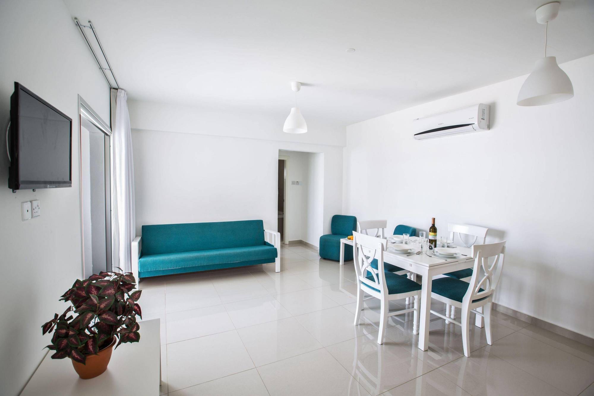 Tsokkos Holidays Hotel Apartments Agia Napa Buitenkant foto